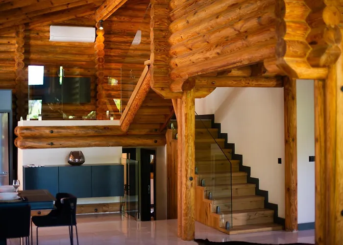 Living Dream Lignum Villa *